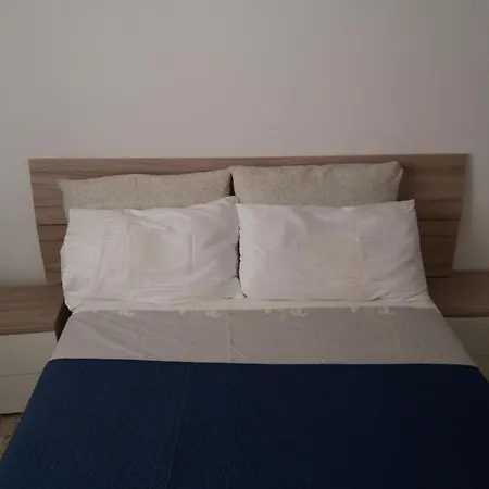 Port Sea Apartment *